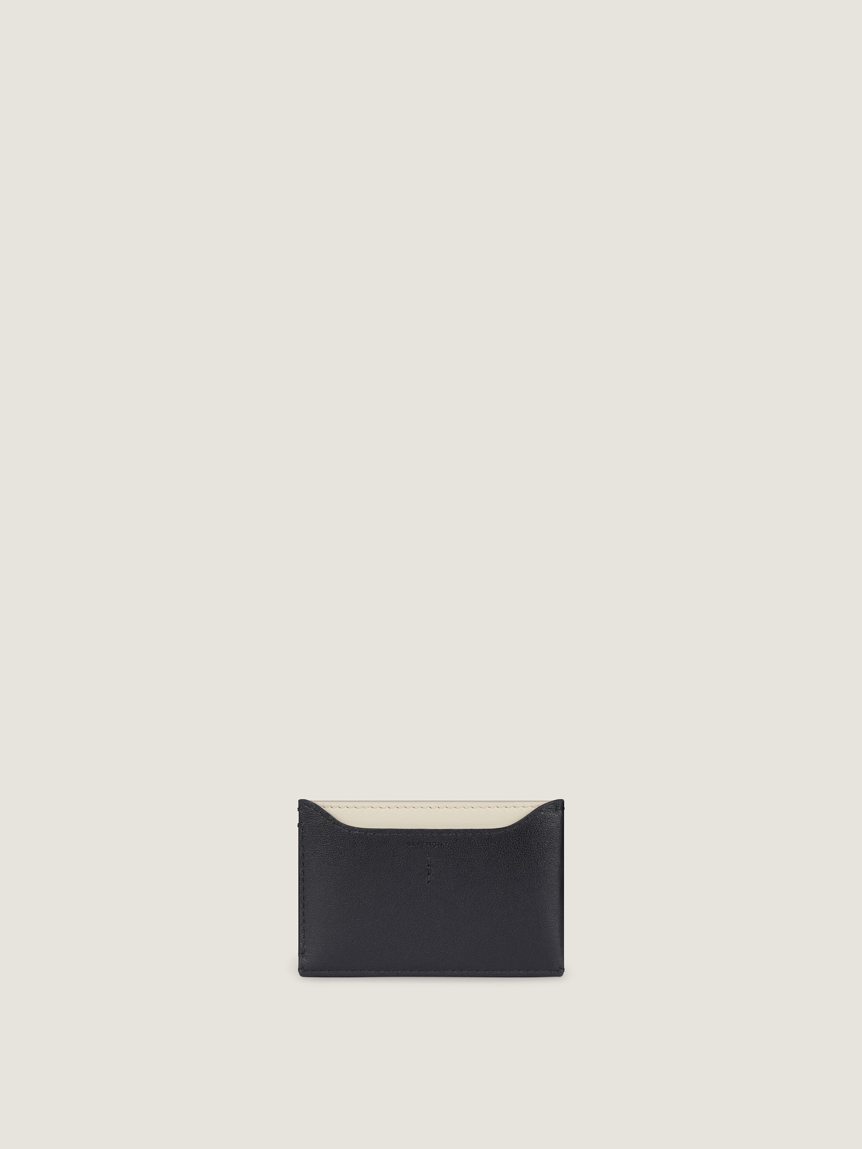 Day card holder in shiny leather